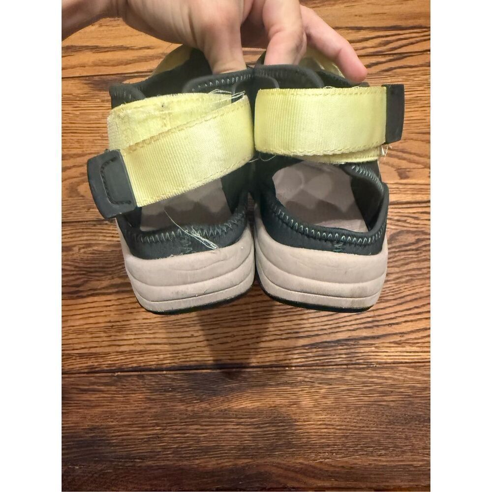 Suicoke Gray Yellow Split Toe Adjustable Strap Un… - image 4